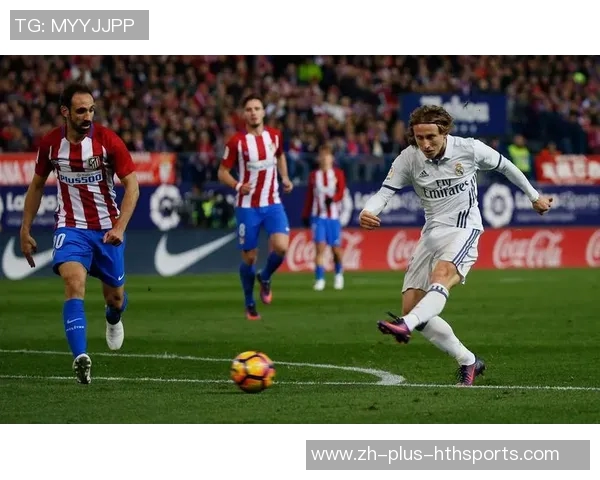 马德里德比再度上演马竞与皇马的73次巅峰对决回顾与展望